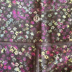 lululemon athletica Floral Patterned Leggings - Black and Purple
